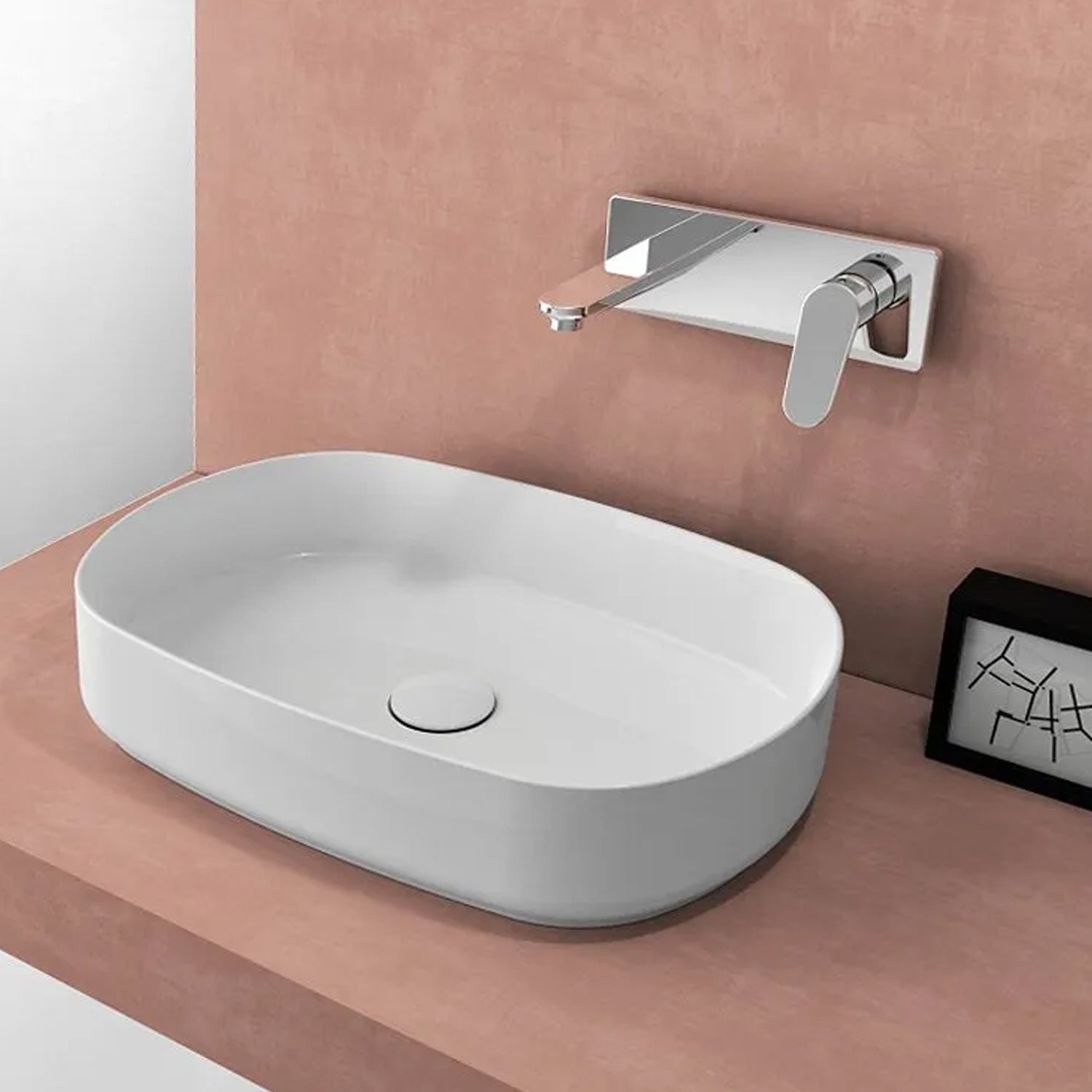 Lavabo da appoggio ovale in ceramica bianco lucido BathCore serie Infinity cm 55x36
