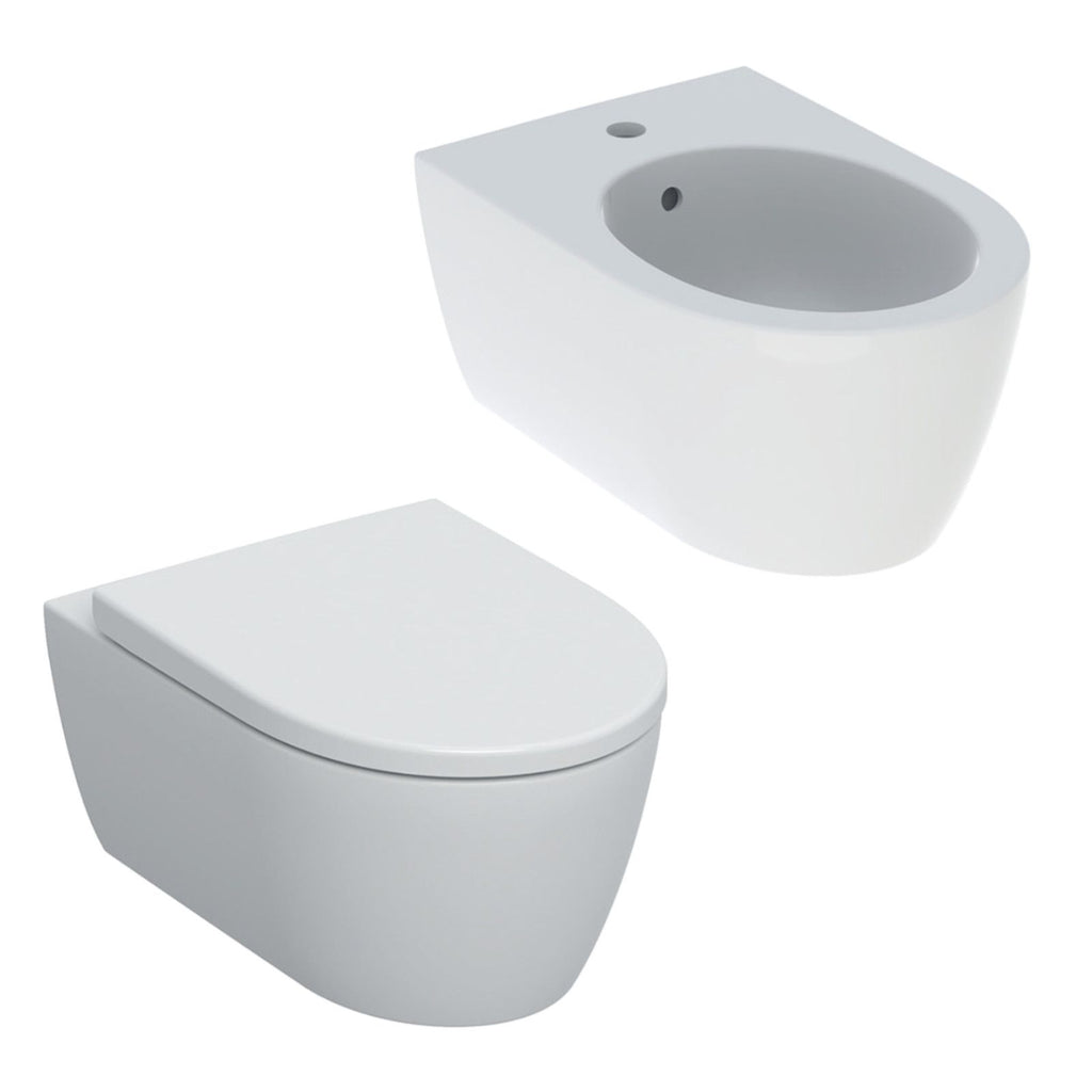 Coppia sanitari sospesi con scarico universale e sedile SoftClose modello Icon di Geberit
