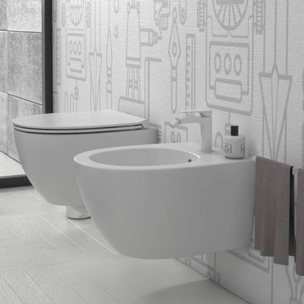 Sanitari sospesi con sedile soft-close 54x36 cm modello 4all Ceramica Globo - Bianco Opaco