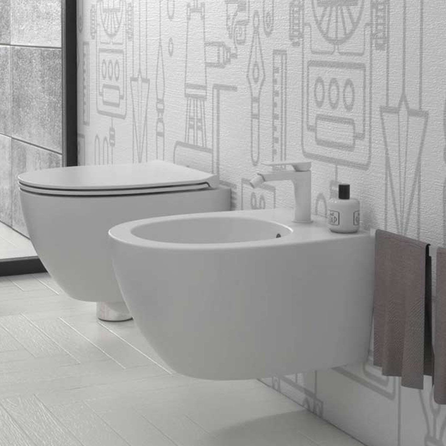Sanitari sospesi con sedile soft-close 54x36 cm modello 4all Ceramica Globo - Bianco Opaco