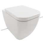 Coppia di sanitari filomuro 52x36 cm serie Bianca di Hatria con sedile soft-close