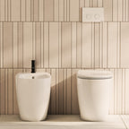 Sanitari filo parete senza brida Globo serie Daily 53x35xH43 cm con copriwater incluso - Bianco Lucido