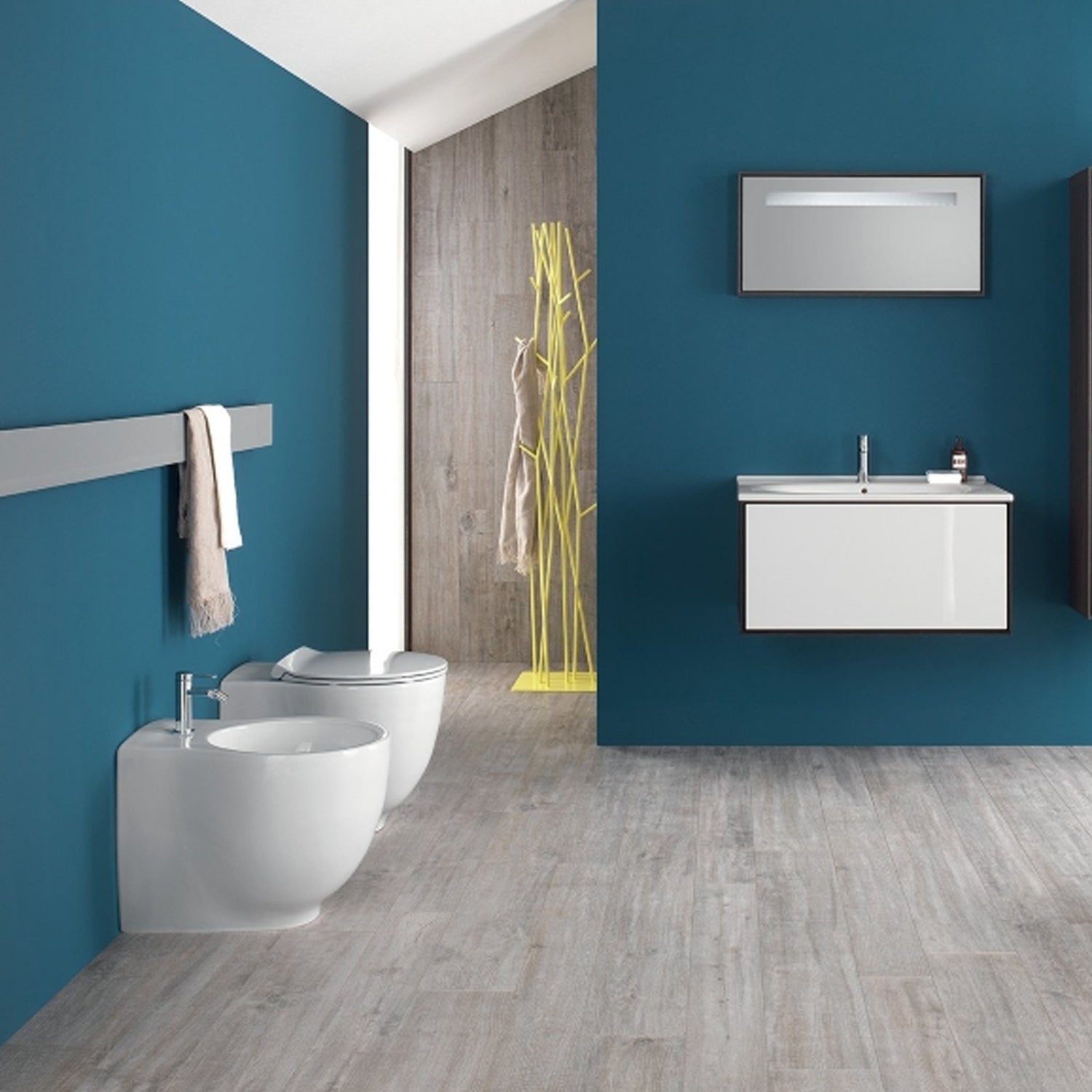 Vaso filomuro senza brida 55x36 cm collezione Le Fiabe di Hatria con sedile soft close