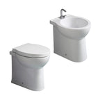 Coppia sanitari filomuro Bathcore con sedile in termoindurente modello 'Isla' cm 48