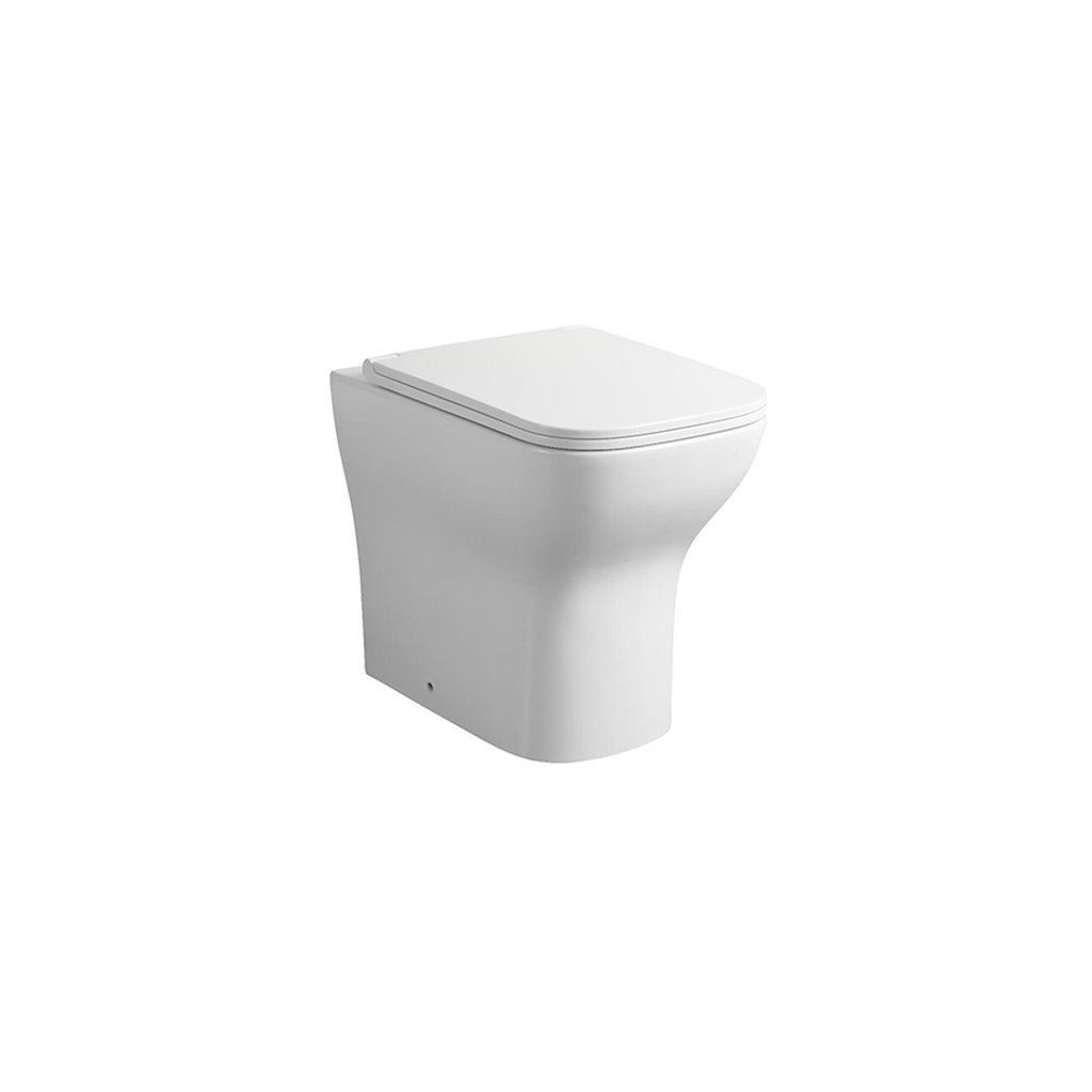 Sanitari filomuro BathCore modello Tuono con sedile SoftClose 49.5x36 H. 42.5 cm - Bianco lucido