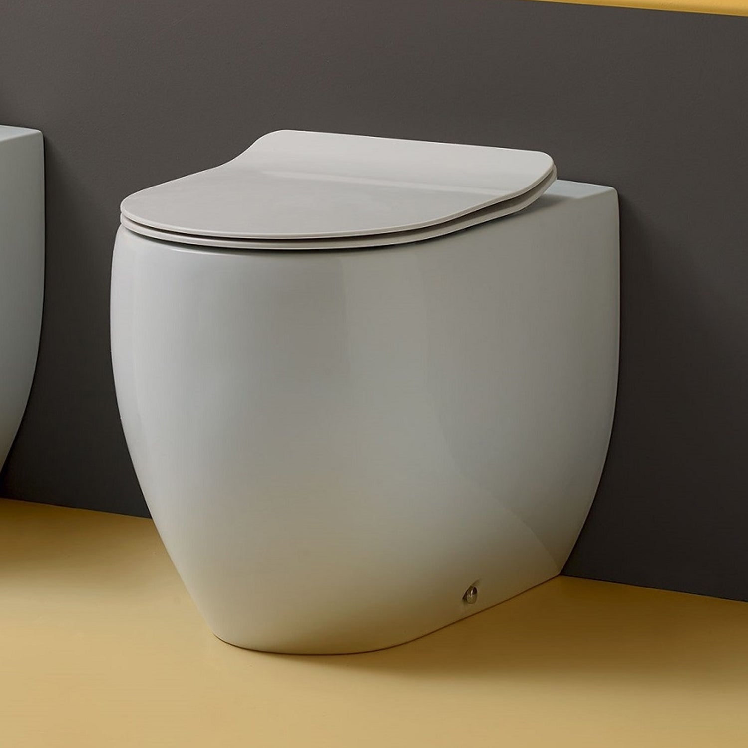 Wc filomuro 56x37 cm scarico traslato collezione Flo Kerasan con sedile soft close