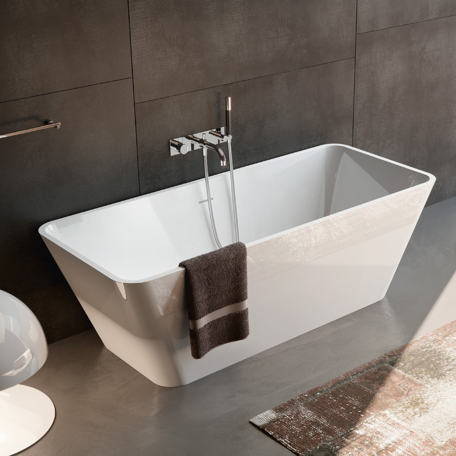 Vasca da bagno modello Viva 165x70cm in solid surface bianco opaco