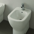 Bidet filoparete Ideal Standard modello Tesi 36x 55 cm