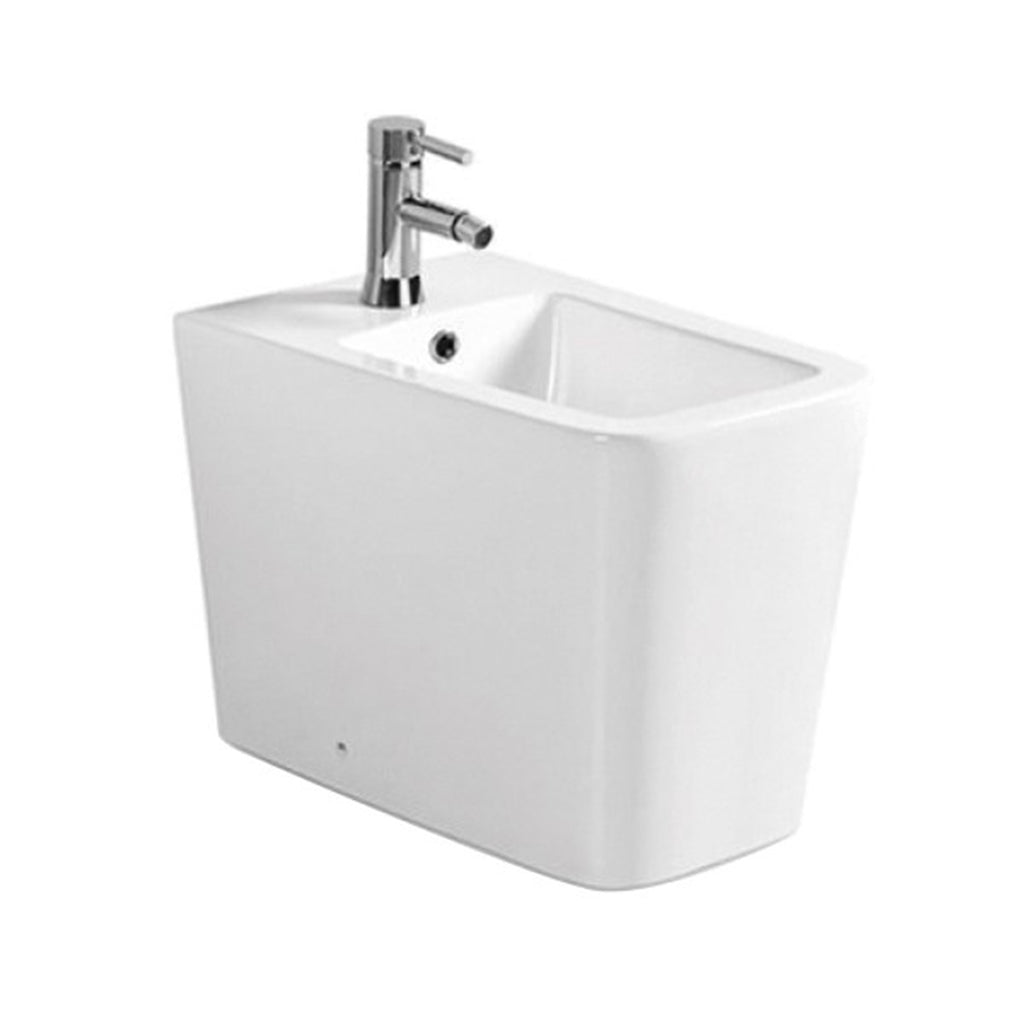 Coppia sanitari a terra filomuro con copriwater incluso BathCore serie Evo
