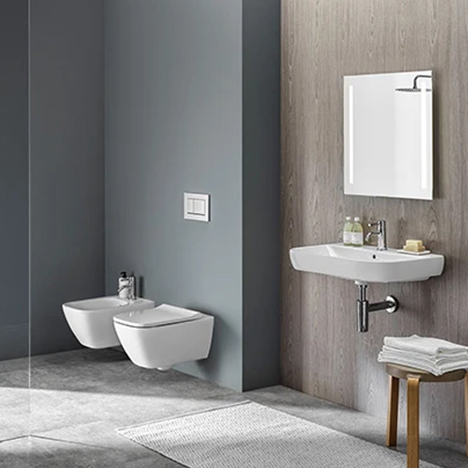 Sanitari sospesi senza brida con sedile tradizionale modello Smyle Geberit cm 54x35