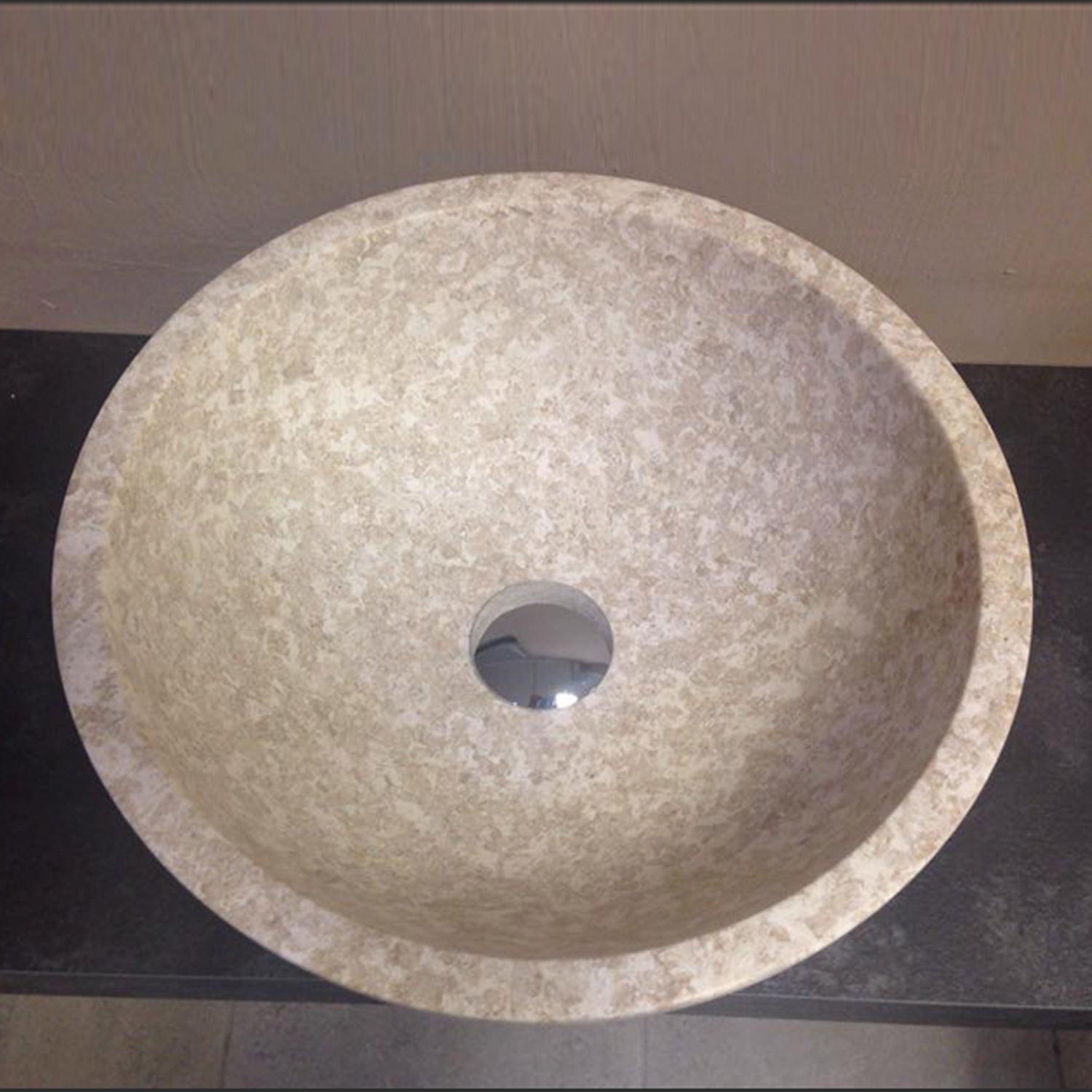 Lavabo da Appoggio in Marmo Tondo Trotol Levigato