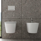 Sanitari sospesi senza brida con copriwater soft close BathCore serie Cuore L 36 x P 52 cm â€“ Bianco lucido