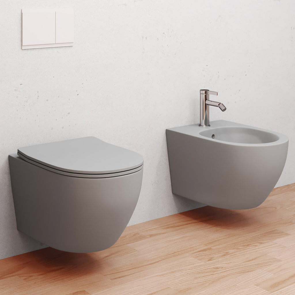 Sanitari sospesi senza brida con Copriwater Soft Close BathCore serie Aria 52x37 - Grigio Opaco