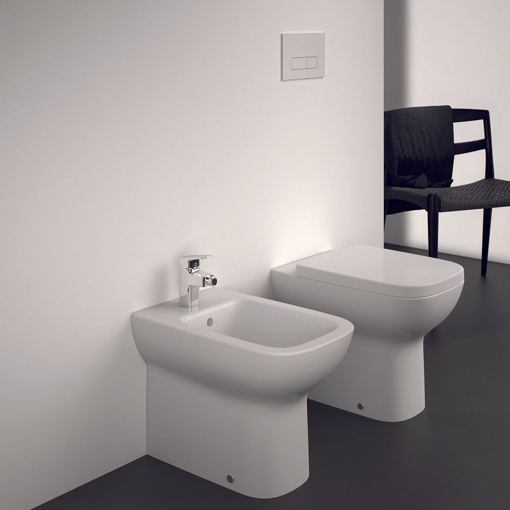 Vaso filomuro Ideal Standard I.life A 54x35