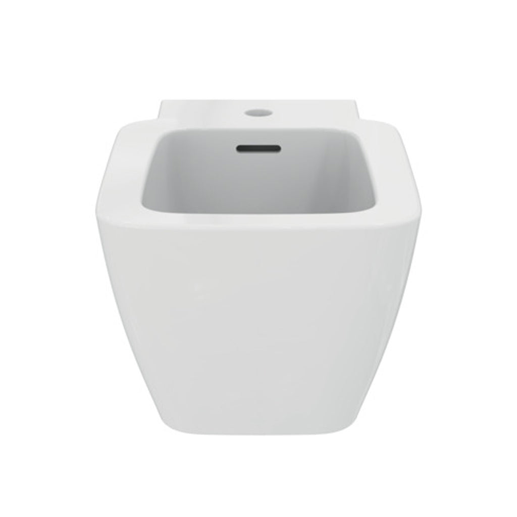 Bidet sospeso Ideal Standard modello Strada II 54x36 cm