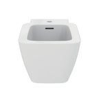 Bidet sospeso Ideal Standard modello Strada II 54x36 cm