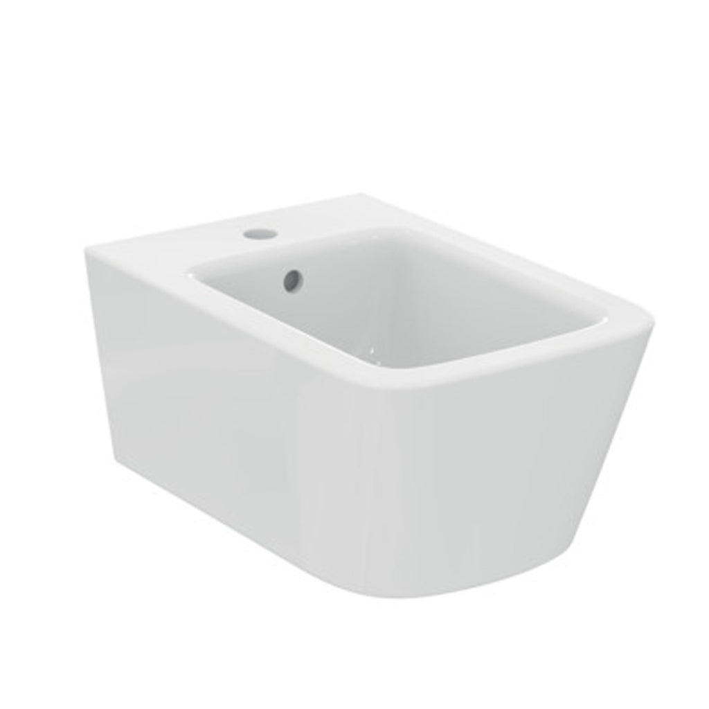 Bidet sospeso Ideal Standard modello Blend Cube 54x36 cm