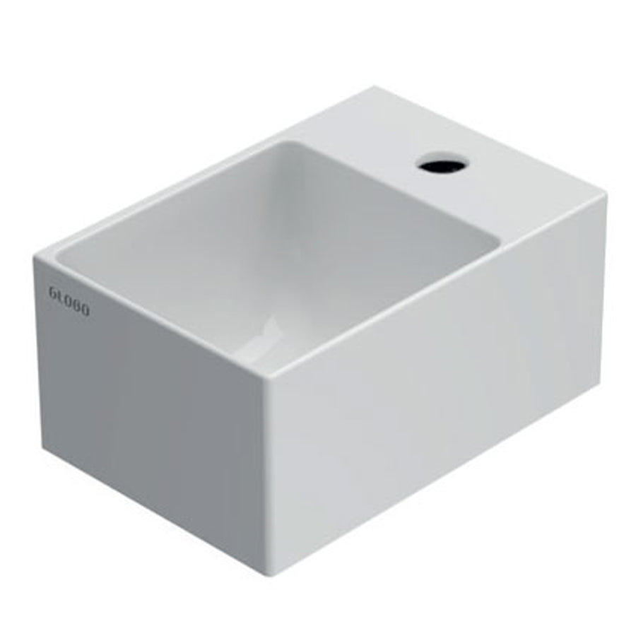 Lavabo cm 30x20x14h. Installazione da appoggio o sospesa. Completo di fissaggi.  In ceramica biancaÂ 