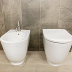 Sanitari filomuro con bidet