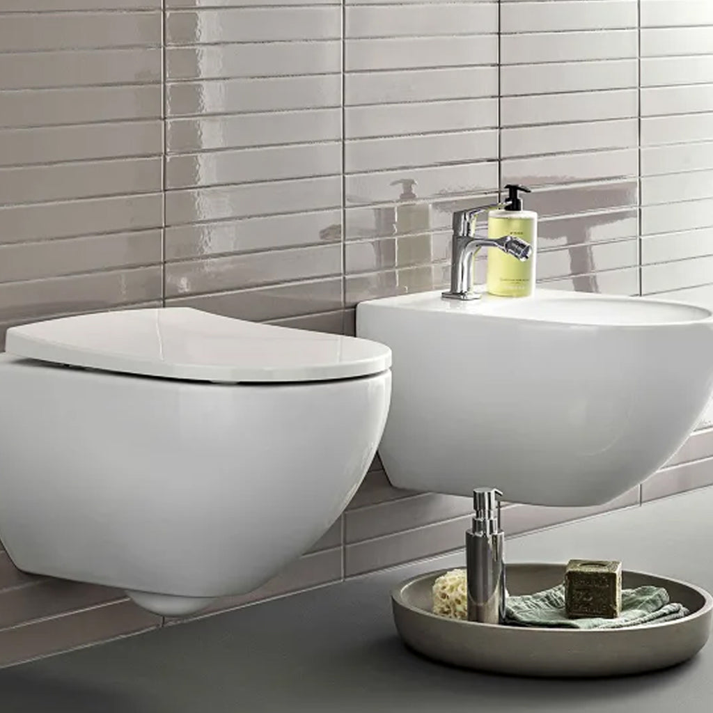Sanitari sospesi con bidet