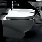 Sanitari sospesi Ceramica Azzurra serie Nuvola con sedile soft-close 46x35x24