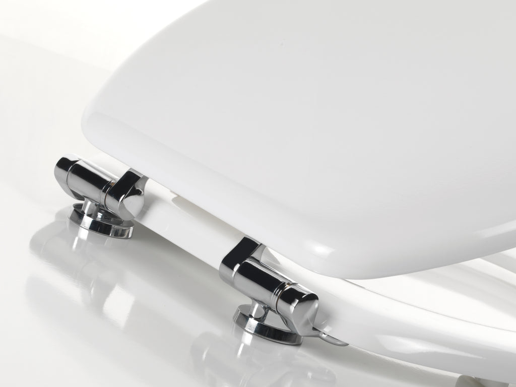 Sedile wc universale con chiusura Soft Close in MDF di Gedy modello Corniola - Bianco